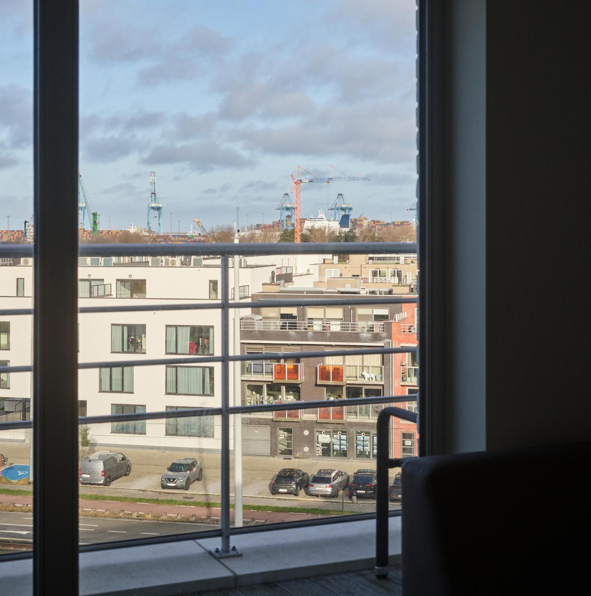 Holiday Suites Zeebrugge Экстерьер фото