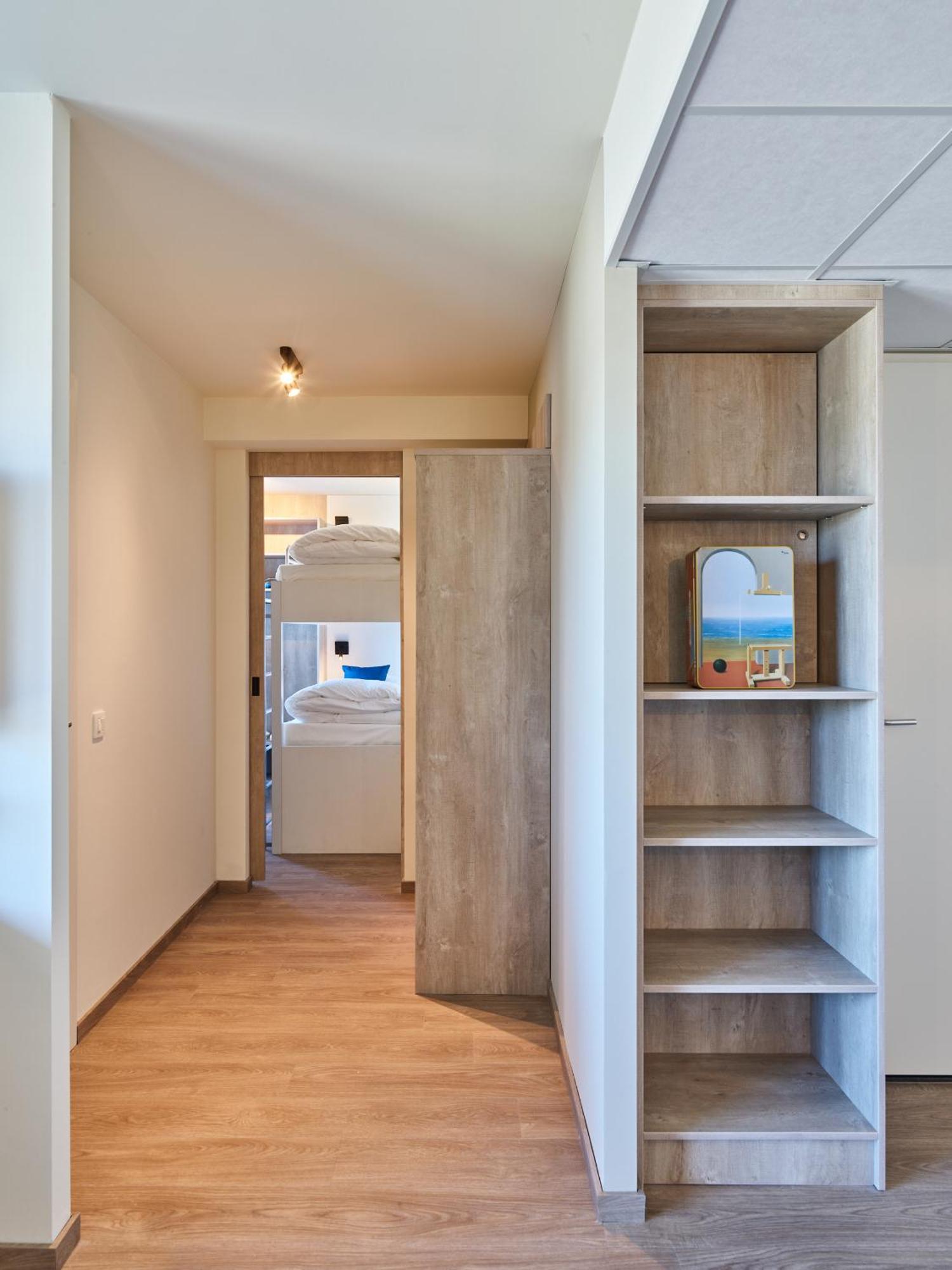Holiday Suites Zeebrugge Экстерьер фото